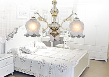 Baroco Modern Style Chandelier Lampu Zinc Alloy Die Casting 3 Heads Naungan Menurun