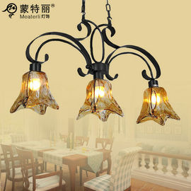 3 Light Dekorasi Besi Tempa Chandelier Retro dan Gaya Tradisional