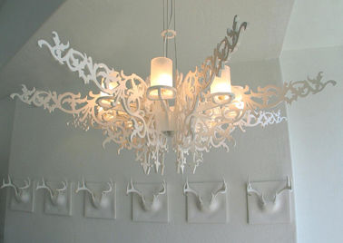 Kayu Karet White Mansion Chandelier Lampu Splendor Pencahayaan untuk Luxury Villas