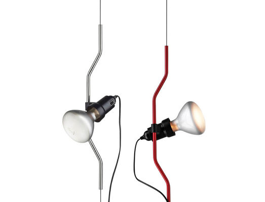 Minimalis Parentesi Lantai ke langit-langit Lamp Karbon Baja Ringan dengan Shape Tubular