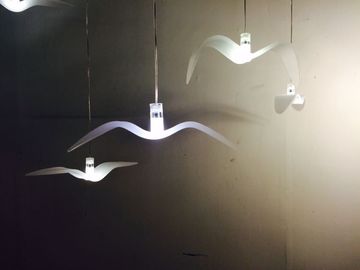 Susu Putih Sedikit Bird Chandelier Resin Sederhana Pendant Pencahayaan